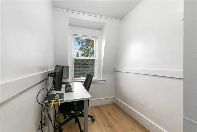 $649,900 | 4 Greenwood Street, Amesbury, MA 01913