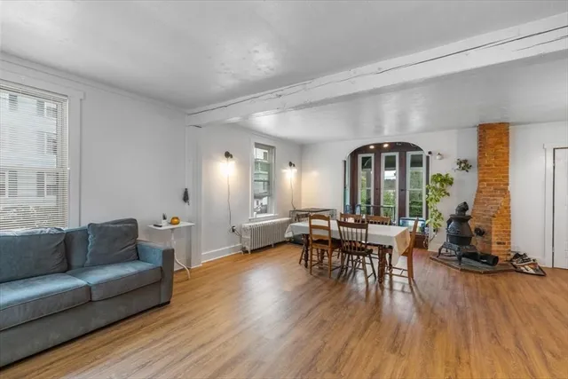 $649,900 | 4 Greenwood Street, Amesbury, MA 01913