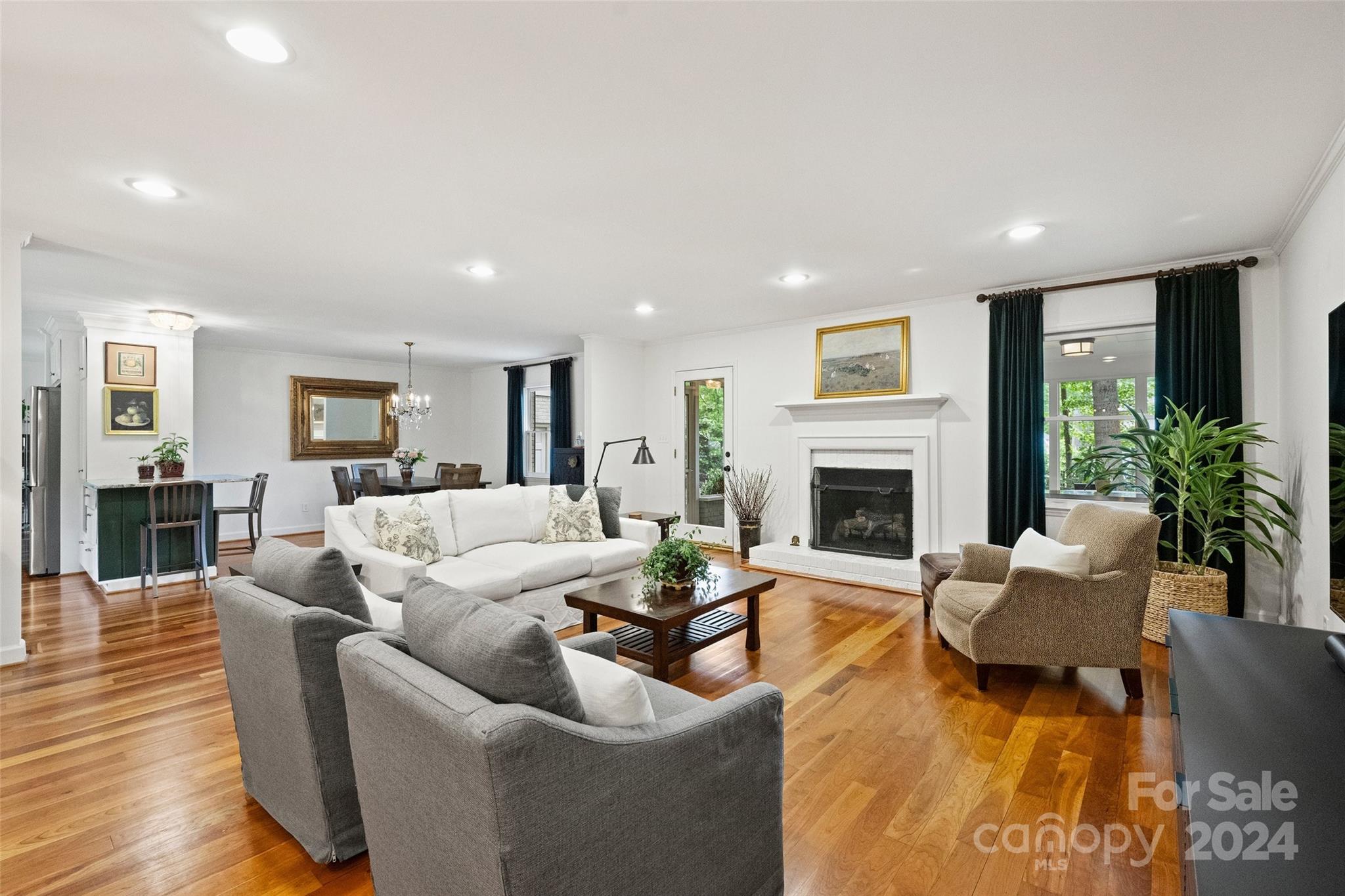 548 Pine Road Davidson, NC 28036 - Photo 4 of 41 Gallery Image 4