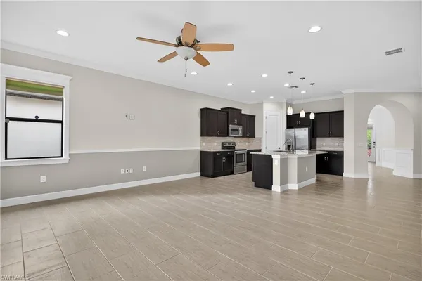 $595,000 | 1412 Lucena Lane South, Naples, FL 34113