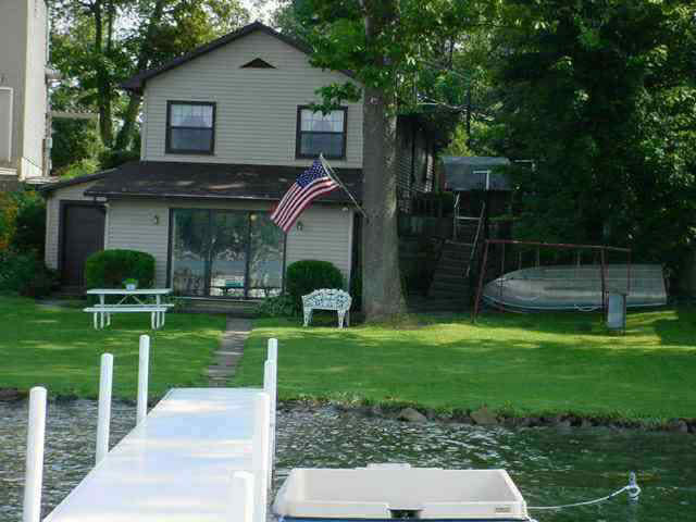 3320 West Shady Side Road Angola, IN 46703 - Photo 4 of 9 Gallery Image 4