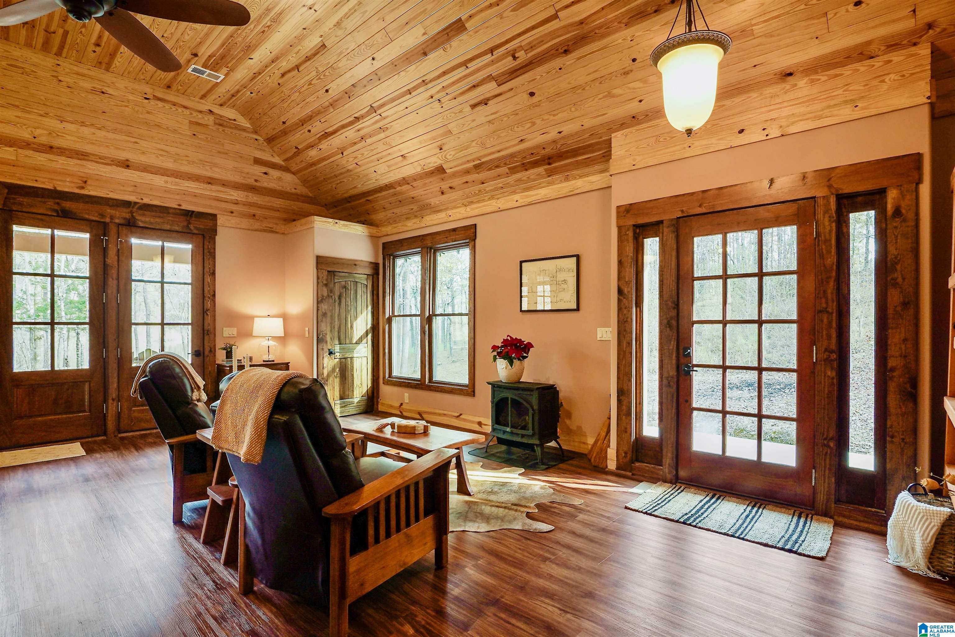 4587 Cabin Road Bessemer, AL 35022 - Photo 17 of 67 Gallery Image 17