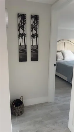 $2,100 | 403 63rd Street, Holmes Beach, FL 34217