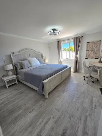 $2,100 | 403 63rd Street, Holmes Beach, FL 34217