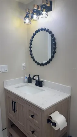 $2,100 | 403 63rd Street, Holmes Beach, FL 34217