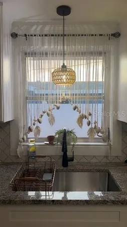 $2,100 | 403 63rd Street, Holmes Beach, FL 34217