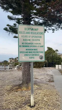 $2,100 | 403 63rd Street, Holmes Beach, FL 34217