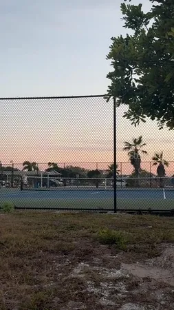 $2,100 | 403 63rd Street, Holmes Beach, FL 34217