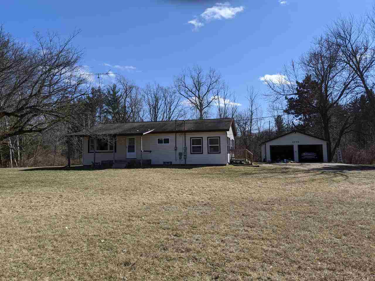 5775 Hemingway Lake Road Otter Lake, MI 48464 - Photo 42 of 45 50008866-41.JPG