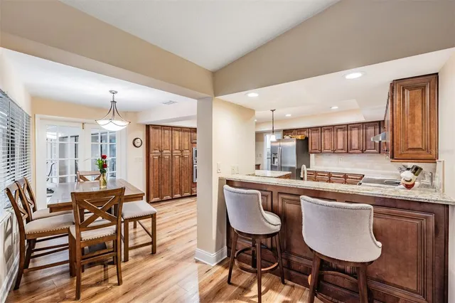 $1,075,000 | 3472 Shoreline Circle, Palm Harbor, FL 34684