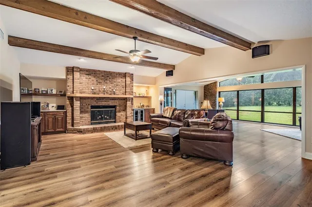 $1,075,000 | 3472 Shoreline Circle, Palm Harbor, FL 34684