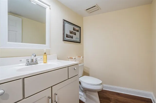 $1,075,000 | 3472 Shoreline Circle, Palm Harbor, FL 34684