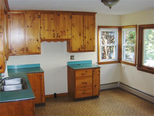 441 Adams Road Greenfield, MA 01301 - Photo 6 of 12 Gallery Image 6