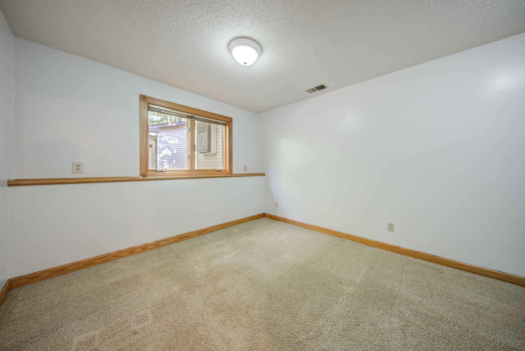 289 Rohavic Lane Lino Lakes, MN 55014 - Photo 9 of 22 Gallery Image 9