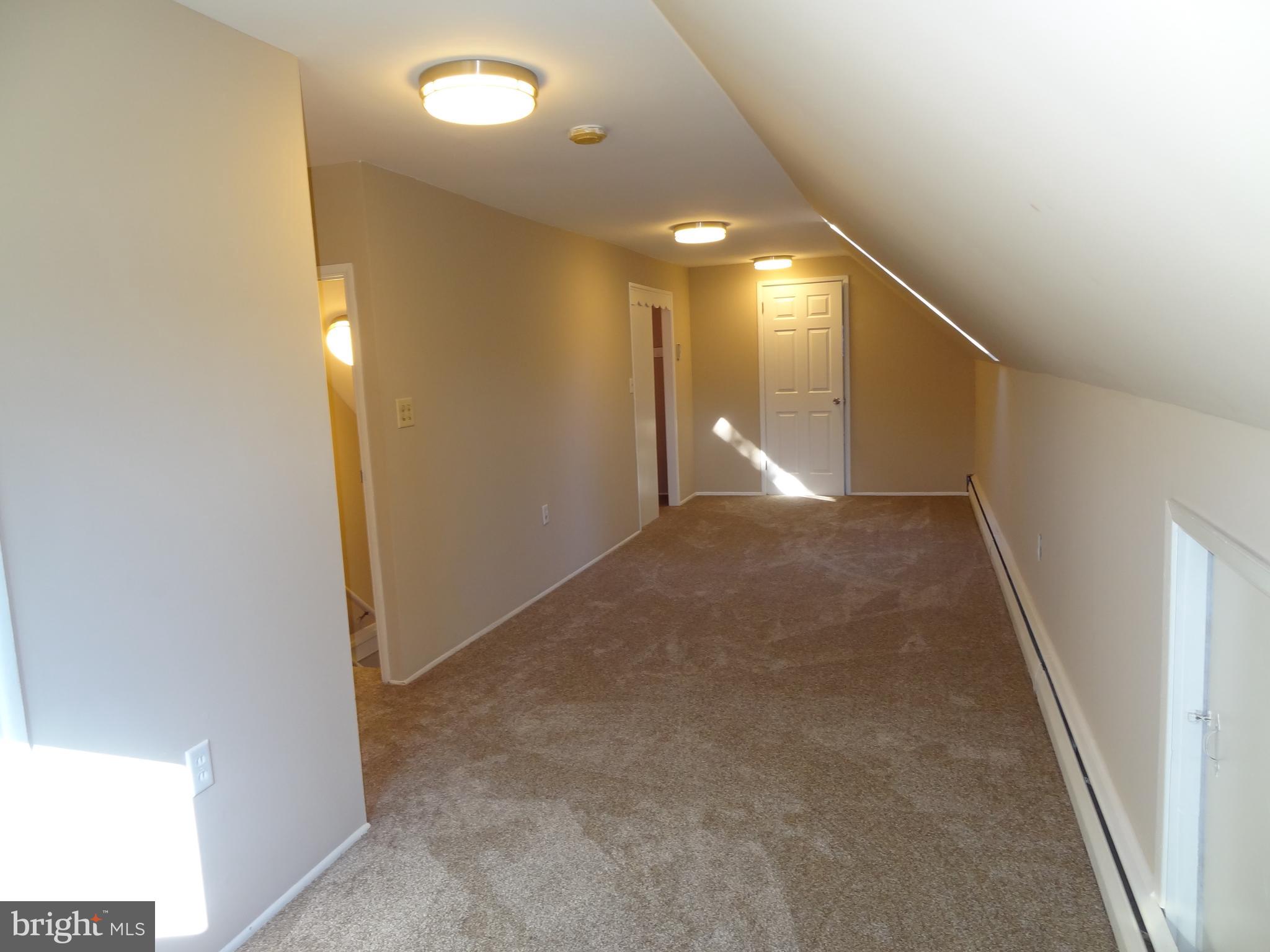 43 Spinythorn Road Levittown, PA 19056 - Photo 20 of 24 Gallery Image 20