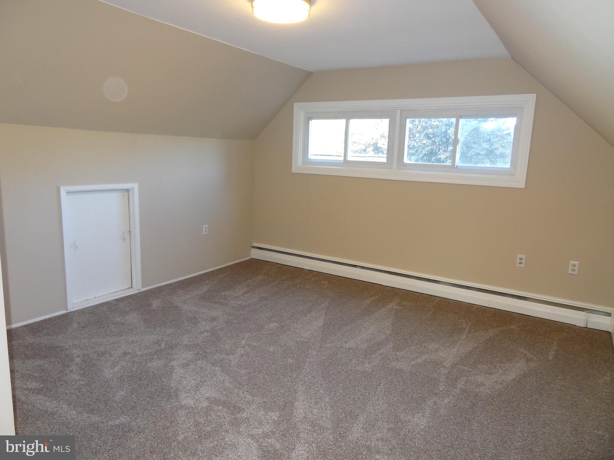 43 Spinythorn Road Levittown, PA 19056 - Photo 21 of 24 Gallery Image 21