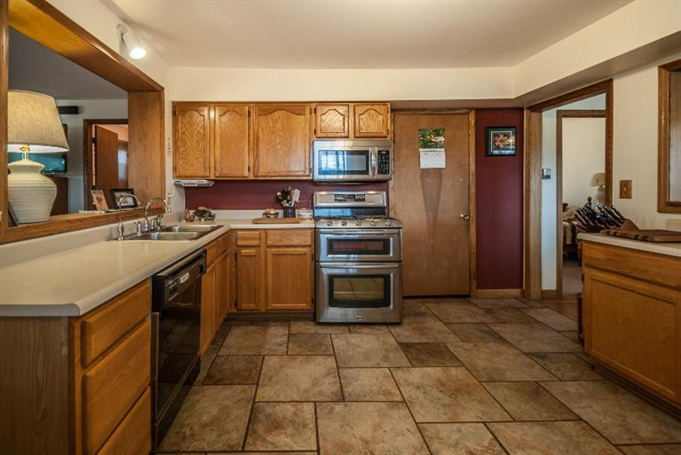 5361 Sutton Road Ann Arbor, MI 48105 - Photo 36 of 50 Photo 36