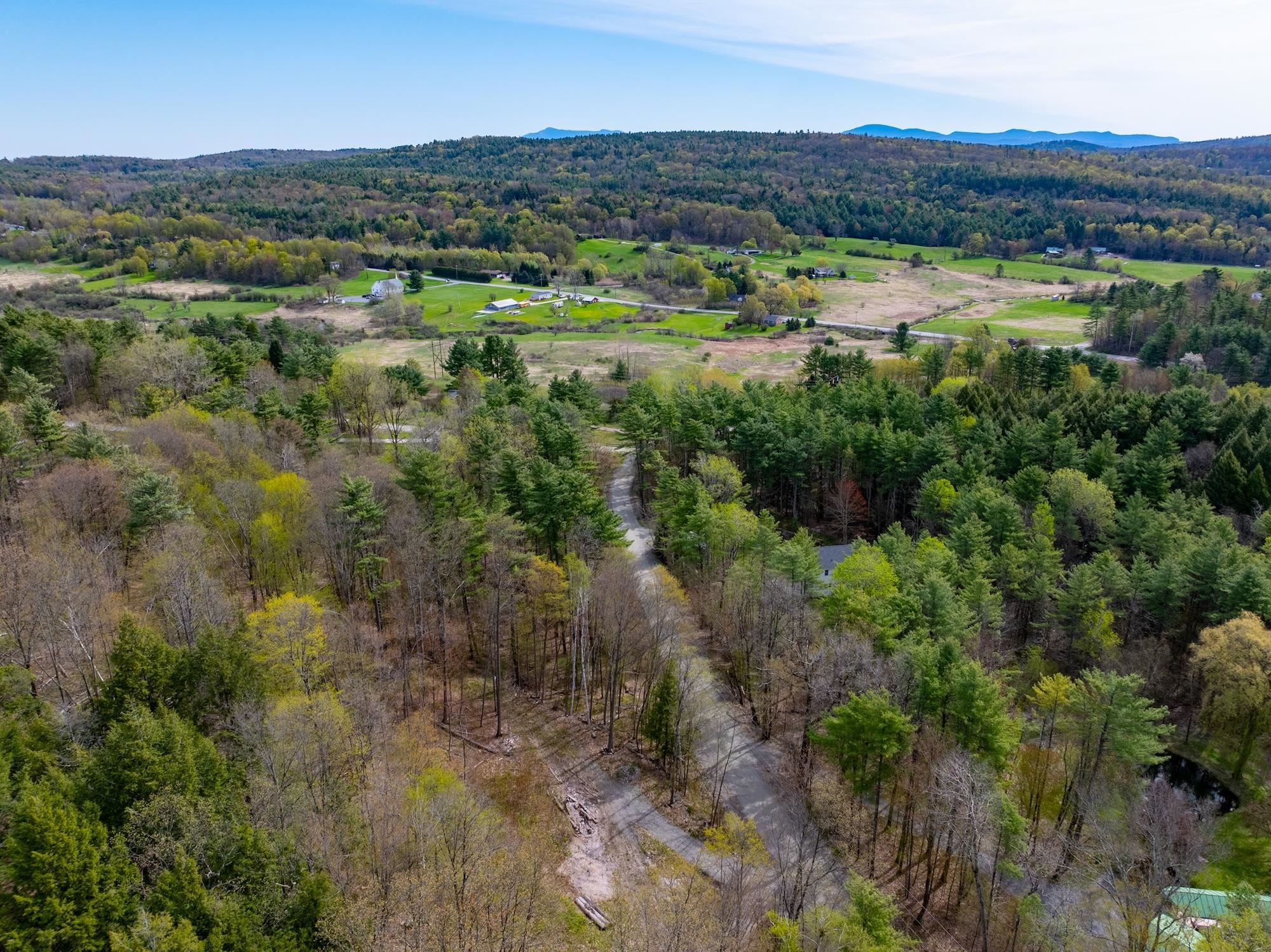 476 Lincoln Road Williston, VT 05495 - Photo 7 of 29