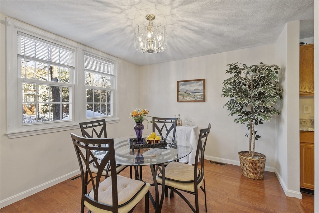 133 Patrick Road, Unit 133 Tewksbury, MA 01876 - Photo 5 of 26