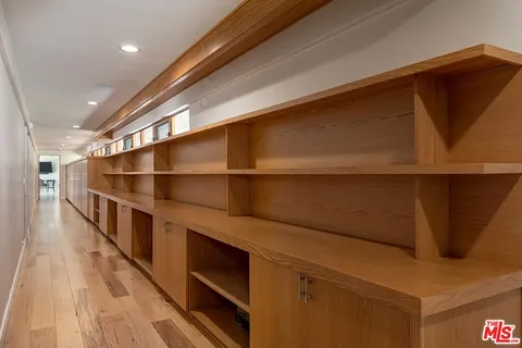 $4,249,000 | 6331 Busch Drive, Malibu, CA 90265