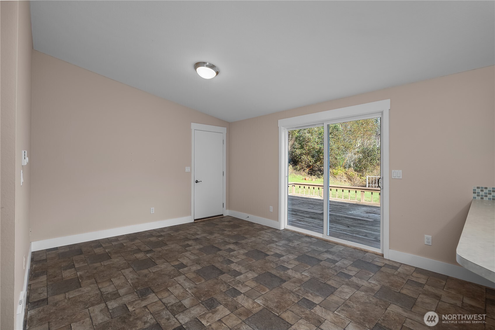 7219 Gallagher Cove Road Northwest Olympia, WA 98502 - Photo 16 of 36