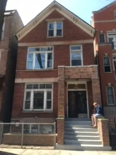 $3,300 | 3246 North Seminary Avenue, Unit 1F, Chicago, IL 60657