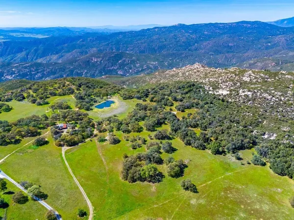 $1,997,000 | 25258 Black Canyon Road, Santa Ysabel, CA 92070