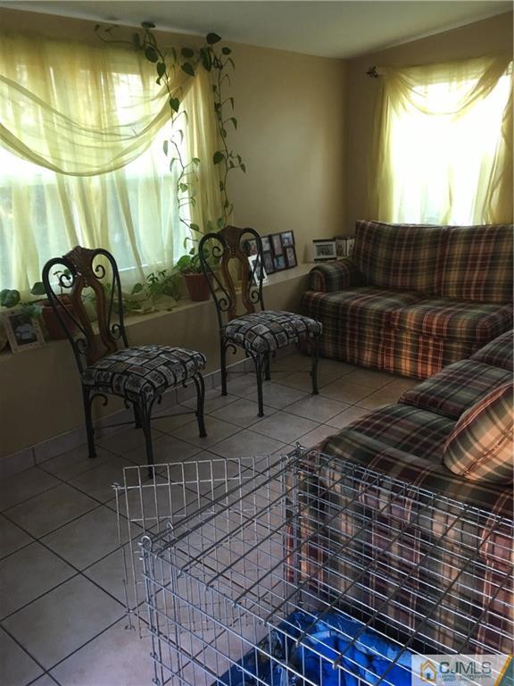 17 Stockton Road New Brunswick, NJ 08901 - Photo 4 of 12 a living room with furniture