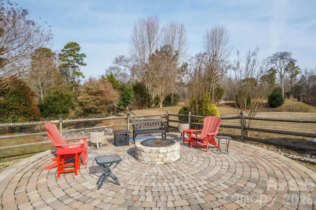 $565,000 | 9776 Ravenscroft Lane Northwest, Concord, NC 28027