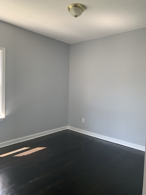 507 Third Street Fall River, MA 02721 - Photo 11 of 28