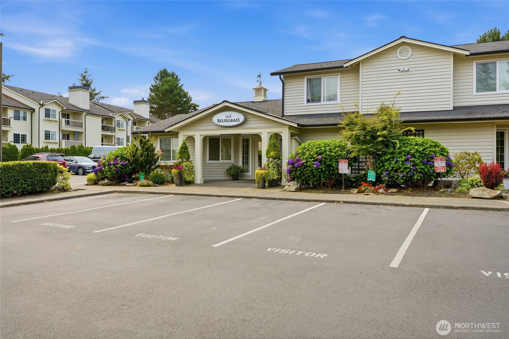 12404 East Gibson Road, Unit L306 Everett, WA 98204 - Photo 23 of 37 Gallery Image 23