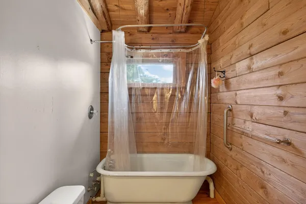 $1,649,000 | 73 County Road, Bourne, MA 02532
