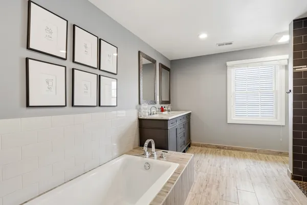 $1,200,000 | 114 Hickory Street, Frankfort, IL 60423
