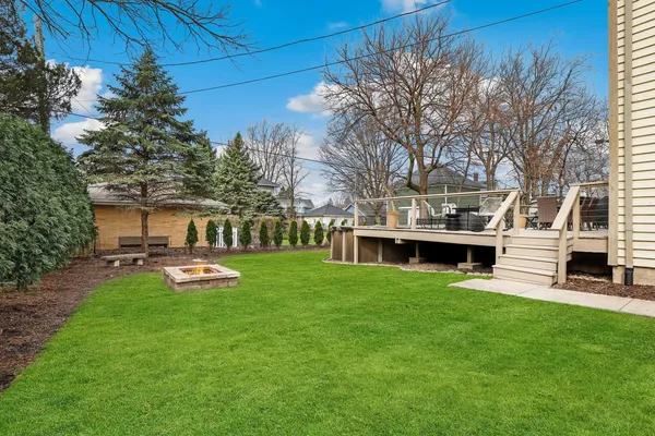 $1,200,000 | 114 Hickory Street, Frankfort, IL 60423