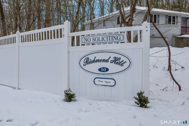 $360,000 | 50 Richmond Road, Unit 10, Putnam, CT 06260