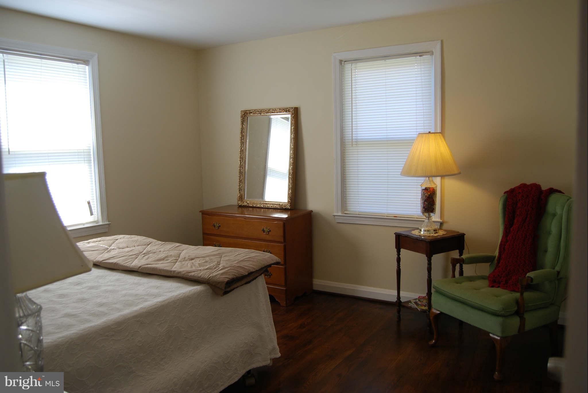 101 Garden Ridge Road Baltimore, MD 21228 - Photo 14 of 22 Bedroom (Master)
