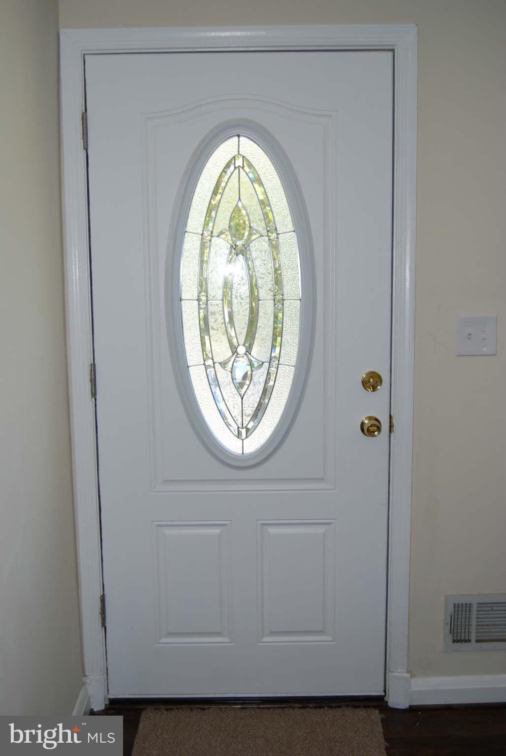 101 Garden Ridge Road Baltimore, MD 21228 - Photo 3 of 22 Interior (General)