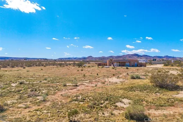 $375,000 | 1335 Fortuna Avenue, Landers, CA 92285
