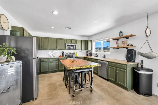 $375,000 | 1335 Fortuna Avenue, Landers, CA 92285