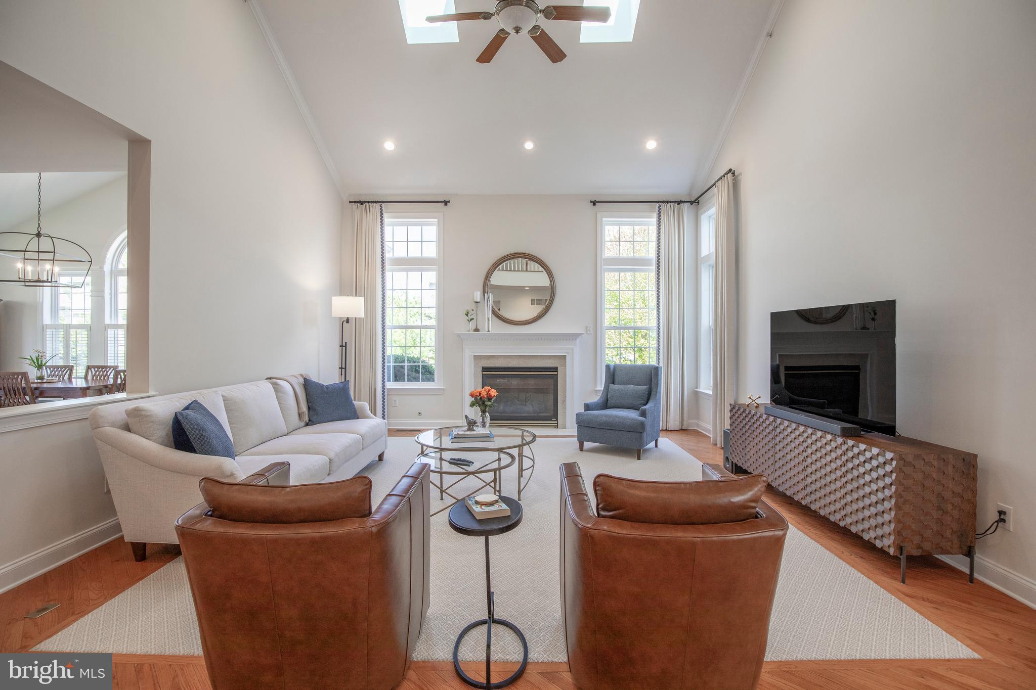 2101 Lincolnshire Road Furlong, PA 18925 - Photo 17 of 58 2 SKYLIGHTS WITH NATURAL LIGHTING