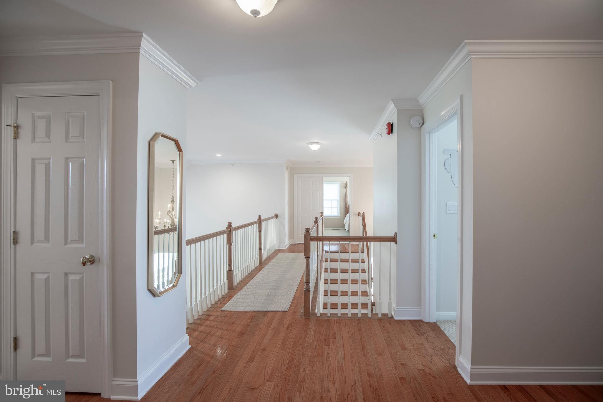 2101 Lincolnshire Road Furlong, PA 18925 - Photo 33 of 58 HALLWAY WITH LINEN CLOSET