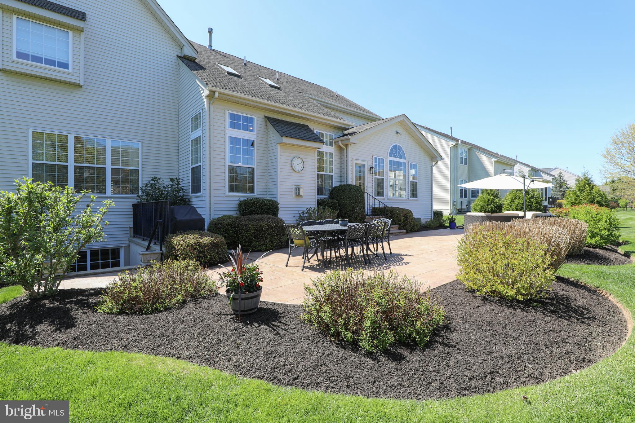 2101 Lincolnshire Road Furlong, PA 18925 - Photo 41 of 58 MULCHED BEDS