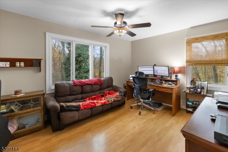 53 Pequot Road Ringwood, NJ 07456 - Photo 24 of 35 a living room with furniture