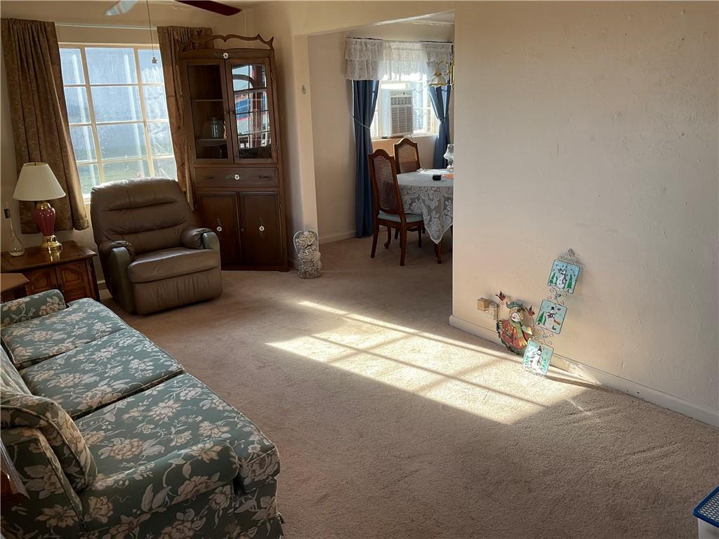 956 Mitthoeffer Road Indianapolis, IN 46229 - Photo 3 of 16 Gallery Image 3