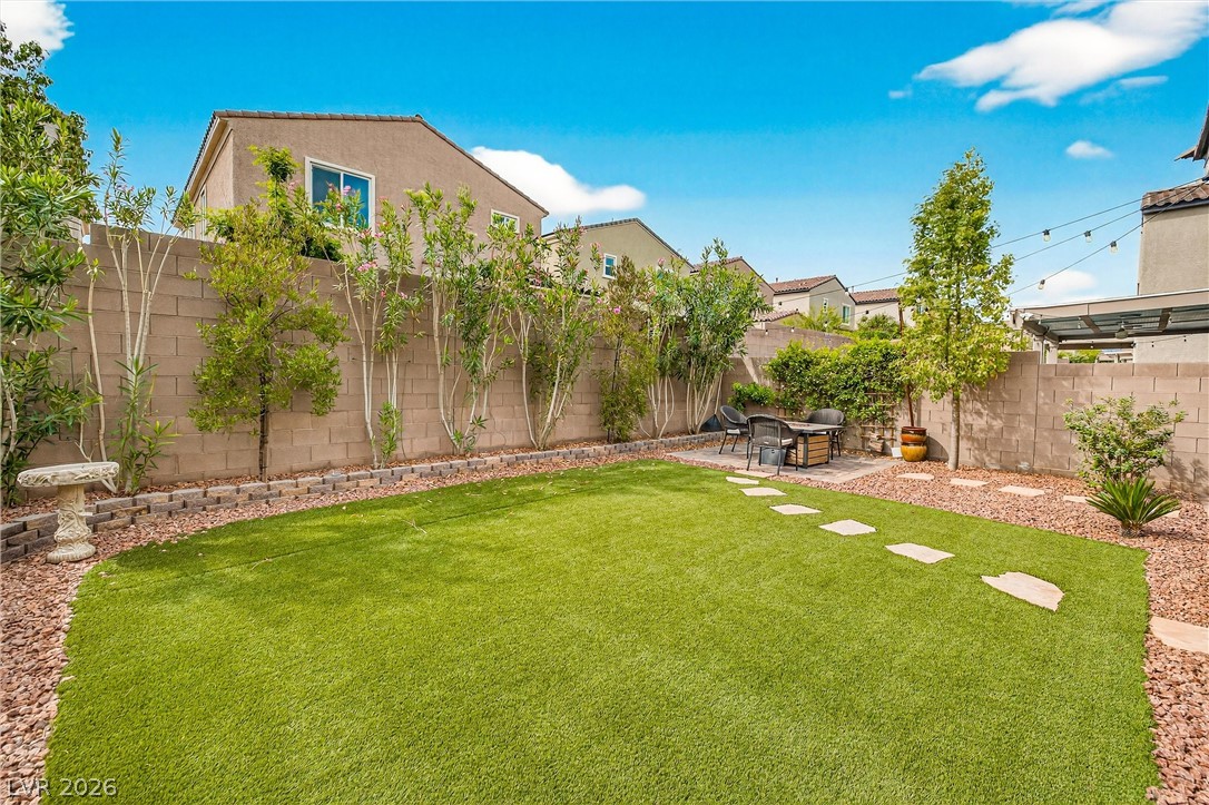 9839 Poplar Point Court Las Vegas, NV 89178 - Photo 28 of 33
