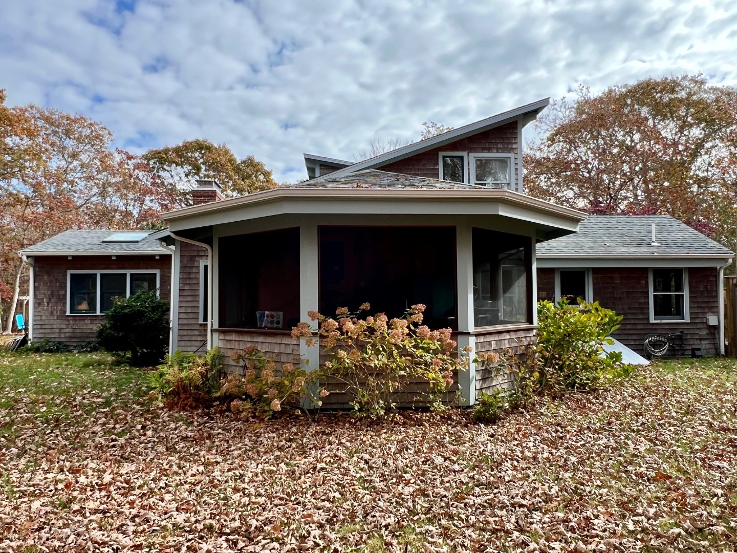 50 Bradley Martin Road West Tisbury, MA 02568 - Photo 25 of 37 a front view of a house with garden