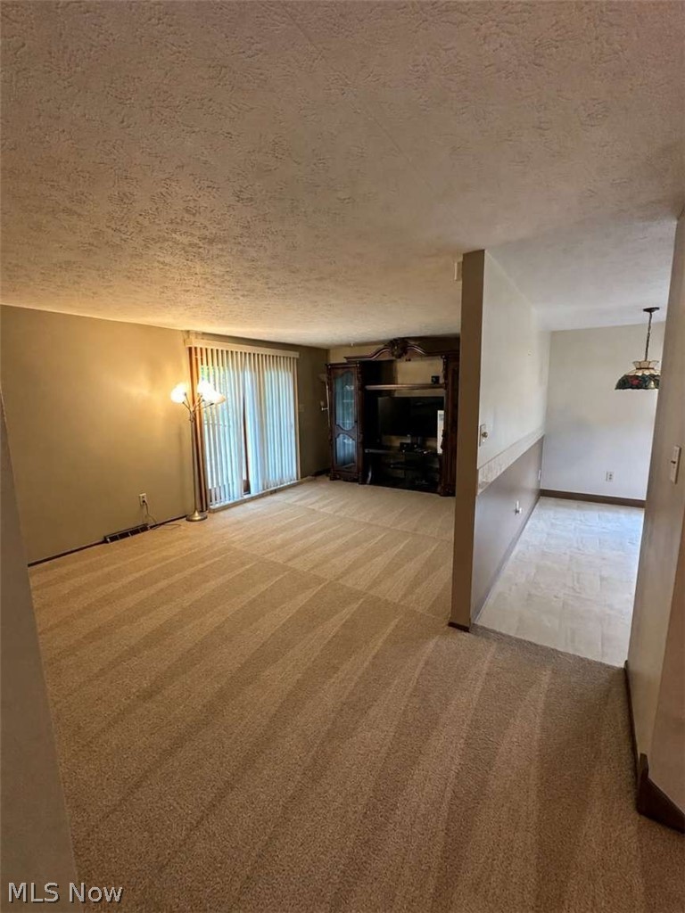 8126 Munson Road Mentor, OH 44060 - Photo 2 of 10