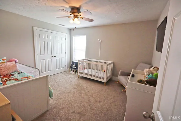 $525,000 | 19202 Braeburn Drive, Evansville, IN 47725