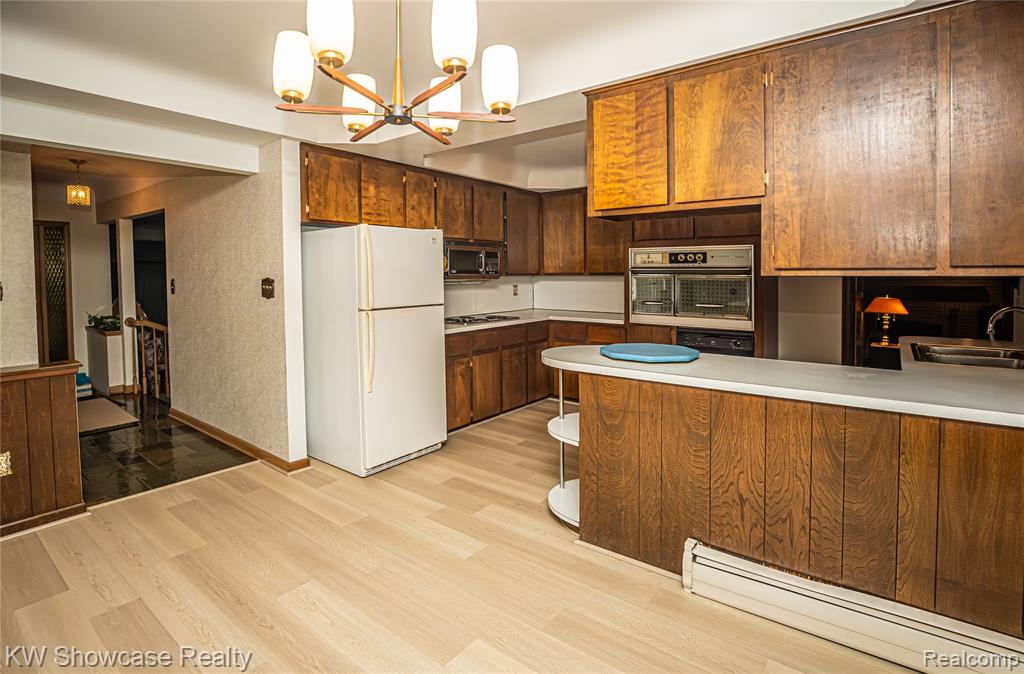 3651 Chicago Road Warren, MI 48092 - Photo 23 of 56 Gallery Image 23