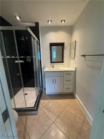 $1,800 | 4524 Southeast 11th Place, Cape Coral, FL 33904